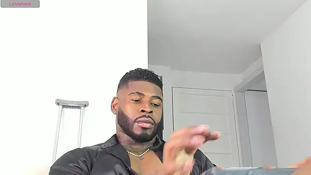 Makonneen online show from 06/06/26, 10:25