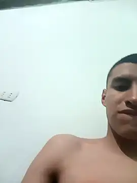 Rogersmit2 online show from 01/04/25, 03:29