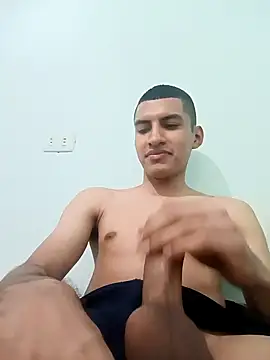 Rogersmit2 online show from 02/19/25, 04:55