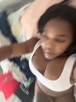 Goddess Nafeesha online show from 11/22/25, 08:52