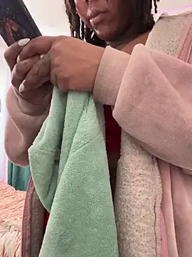 Snapshot of Goddess_Nafeesha chatting on 02/14/26, 04:48 Goddess Nafeesha online show from 02/14/26, 04:48