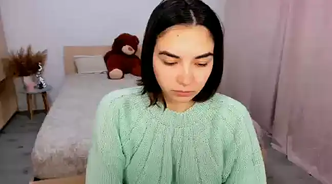 Snapshot of Alexa_Dolly12 chatting on 12/13/24, 08:51 Alexa Dolly12 online show from 12/13/24, 08:51