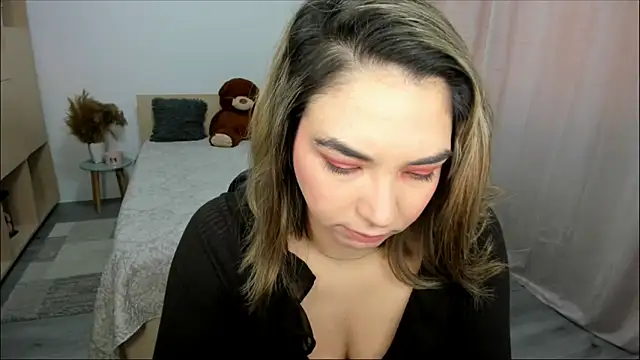 Snapshot of Alexa_Dolly12 chatting on 03/23/26, 08:18 Alexa Dolly12 online show from 03/23/26, 08:18