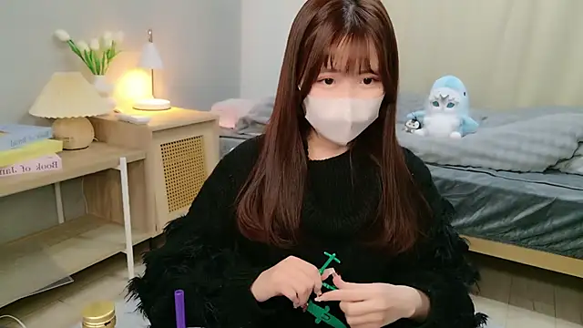 Sayuringo  online show from 12/16/25, 11:15