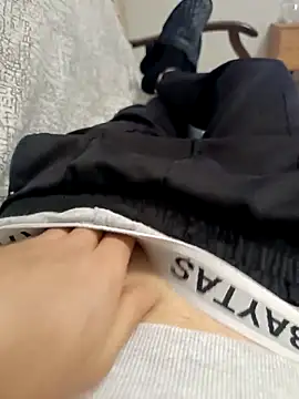 Snapshot of fatih1111 chatting on 11/15/25, 10:59 fatih1111 online show from 11/15/25, 10:59