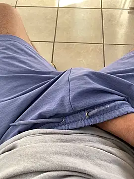 Snapshot of paco110396 chatting on 02/23/26, 11:02 paco110396 online show from 02/23/26, 11:02