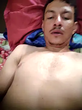 Snapshot of jhomgostosomg chatting on 11/23/25, 01:44 jhomgostosomg online show from 11/23/25, 01:44