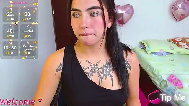 Snapshot of _luna_torres chatting on 12/07/24, 09:44  luna torres online show from 12/07/24, 09:44