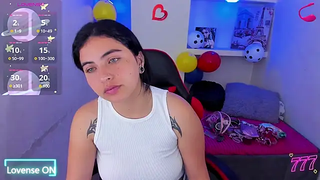  luna torres online show from 06/26/26, 12:53