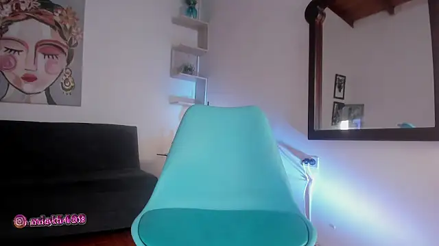 melody cute10 online show from 01/04/25, 10:13