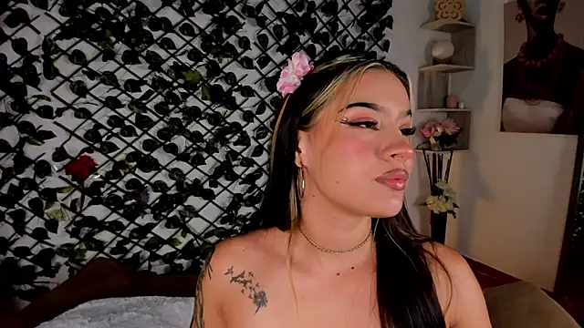 melody cute10 online show from 02/17/25, 04:48