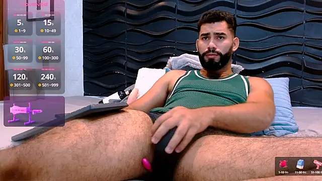 Snapshot of MattewRey chatting on 09/29/25, 01:49 MattewRey online show from 09/29/25, 01:49