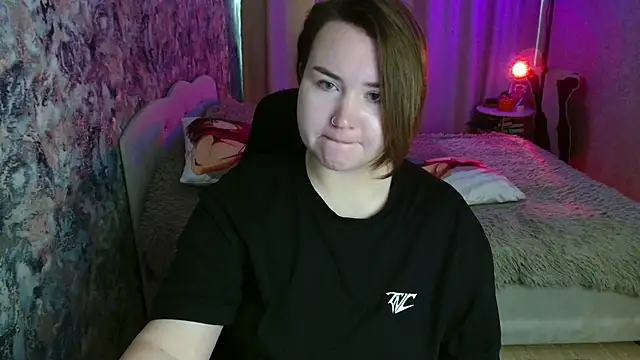 Snapshot of Jenny_Fox chatting on 02/08/26, 07:23 Jenny Fox online show from 02/08/26, 07:23