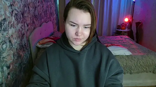 Snapshot of Jenny_Fox chatting on 02/10/26, 03:54 Jenny Fox online show from 02/10/26, 03:54