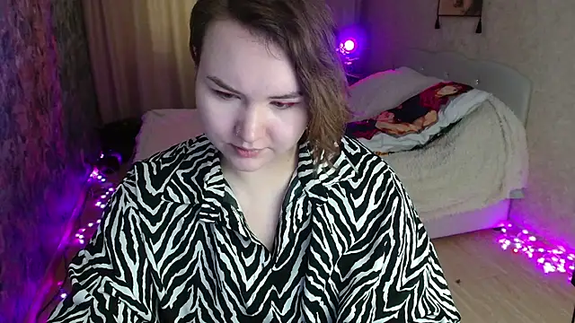 Snapshot of Jenny_Fox chatting on 03/19/26, 03:54 Jenny Fox online show from 03/19/26, 03:54