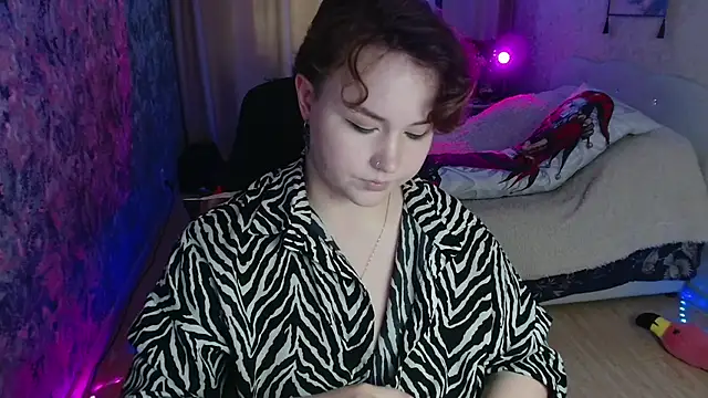 Snapshot of Jenny_Fox chatting on 07/04/26, 05:13 Jenny Fox online show from 07/04/26, 05:13