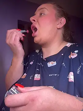 lairarose online show from 10/29/25, 01:35