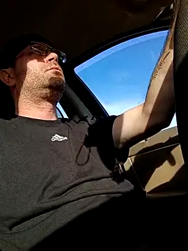 crazycam619 online show from 11/26/25, 10:22