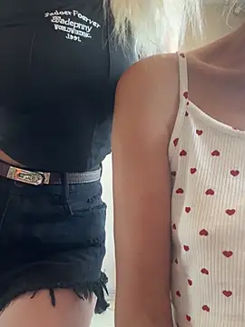 SweetCupcaks online show from 06/18/26, 11:36
