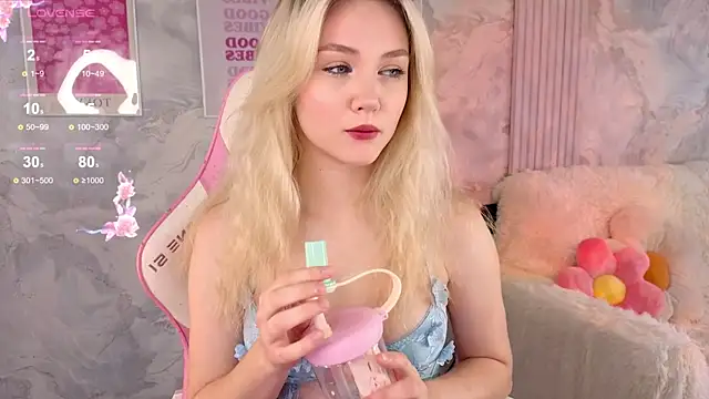 angel with flowers online show from 09/10/25, 03:28