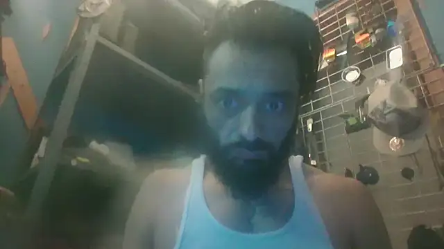 Snapshot of C8L3U chatting on 02/16/25, 07:26 C8L3U online show from 02/16/25, 07:26