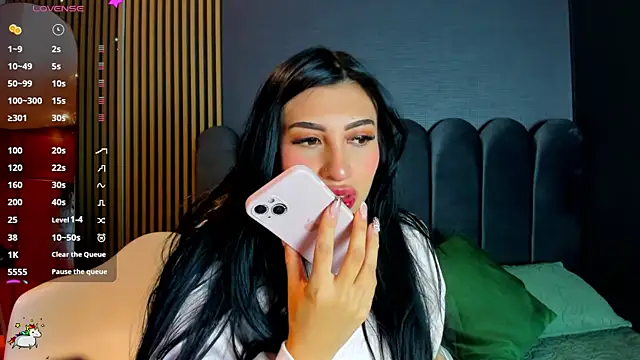 Nicolette ks  online show from 01/14/26, 05:35