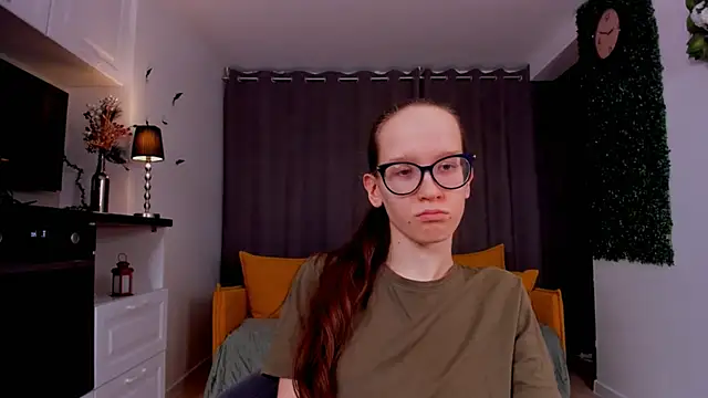 BettyBrowni online show from 03/06/25, 07:10