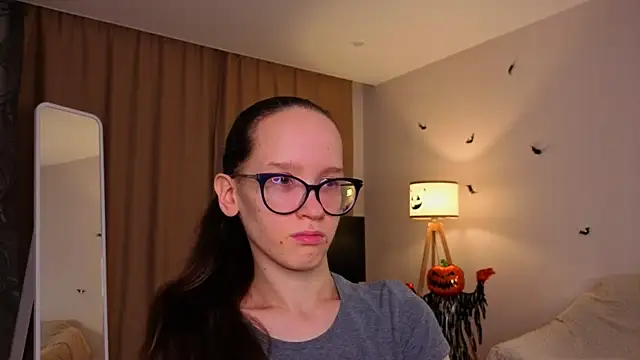 BettyBrowni online show from 11/27/25, 04:09