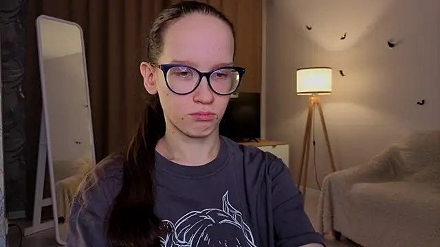 BettyBrowni online show from 11/28/25, 04:09