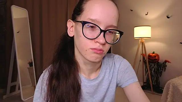 BettyBrowni online show from 12/03/25, 04:05