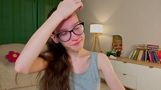 Snapshot of BettyBrowni chatting on 07/10/26, 04:31 BettyBrowni online show from 07/10/26, 04:31