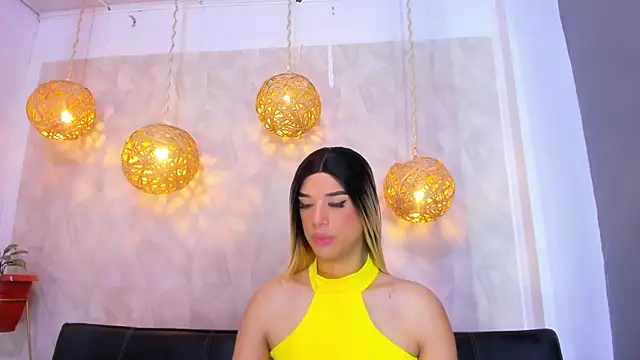 victoria aleia  online show from 01/13/25, 11:27