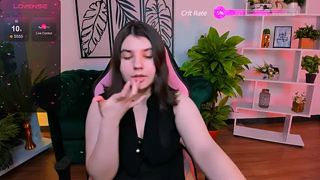 Viola  Shy online show from 02/08/25, 12:17