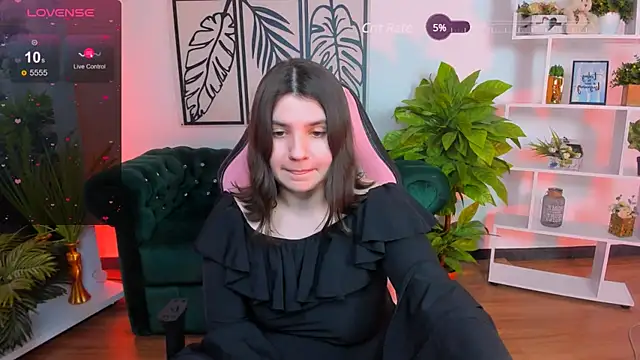 Viola  Shy online show from 02/14/25, 03:11