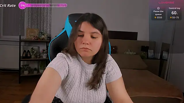 Viola  Shy online show from 11/27/25, 08:55