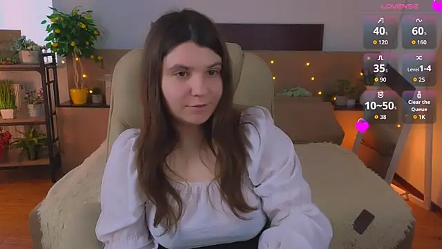 Viola  Shy online show from 05/18/26, 04:07