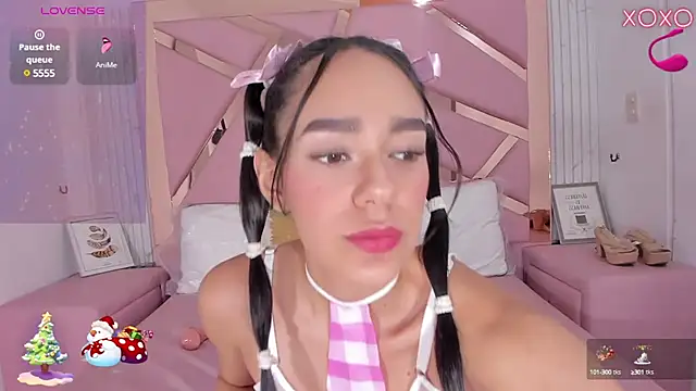 EmmyCruzZ online show from 12/10/24, 04:56