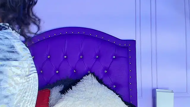sarah banks1 online show from 06/26/26, 11:14