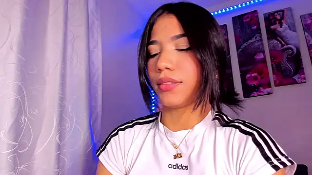 Alissarhys26 online show from 12/15/24, 10:15