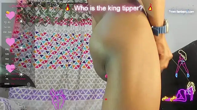 Snapshot of christialexaa chatting on 02/15/25, 08:33 christialexaa online show from 02/15/25, 08:33