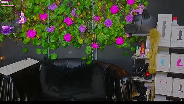 Sweett Mollyy online show from 05/23/26, 07:56