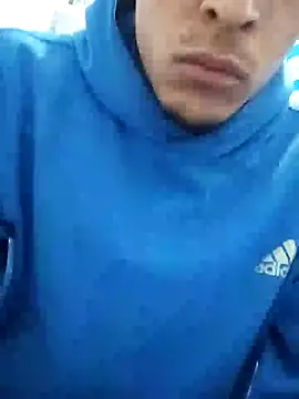 Snapshot of Leonul chatting on 12/08/24, 01:46 Leonul online show from 12/08/24, 01:46