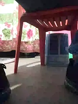 Snapshot of Leonul chatting on 01/05/25, 07:17 Leonul online show from 01/05/25, 07:17