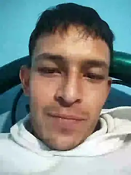 Snapshot of Leonul chatting on 01/12/25, 01:16 Leonul online show from 01/12/25, 01:16