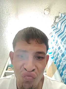 Snapshot of Leonul chatting on 01/24/25, 11:02 Leonul online show from 01/24/25, 11:02