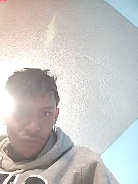 Snapshot of Leonul chatting on 02/25/26, 06:50 Leonul online show from 02/25/26, 06:50