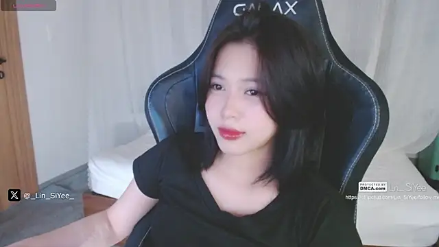 Lin SiYee online show from 01/18/25, 04:10