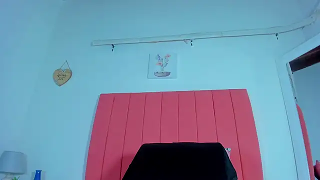 valen rose0 online show from 02/08/25, 12:06