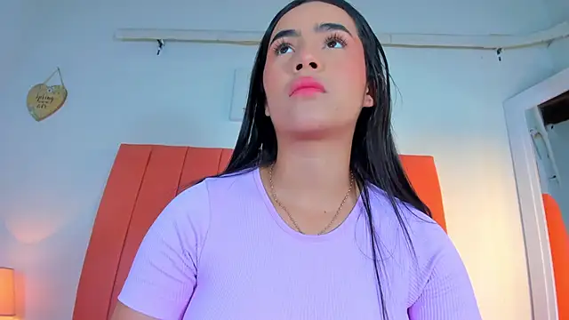 valen rose0 online show from 09/16/25, 12:17