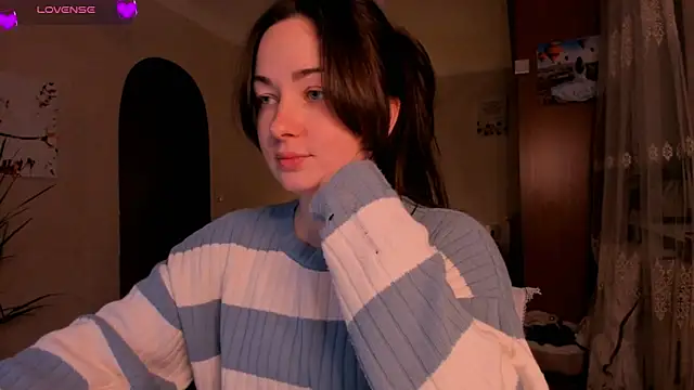 Snapshot of cClandesTina chatting on 02/28/26, 09:49 cClandesTina online show from 02/28/26, 09:49